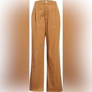 NWT Frame Pleated Chino in Camel